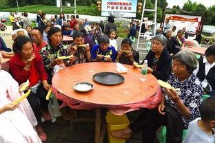 吃瓜群众被火烧视频大全,吃瓜群众遭遇火烧，视频大全揭秘惊心动魄一幕