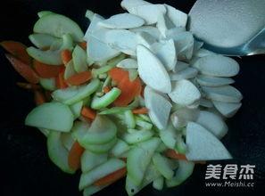 生瓜需要去皮吃吗视频,视频揭秘去皮技巧与口感提升